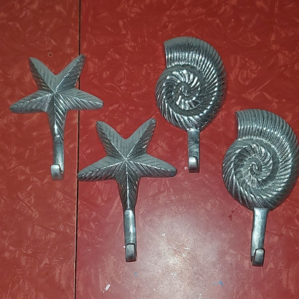 Starfish Shell Wall Hooks Set of 4